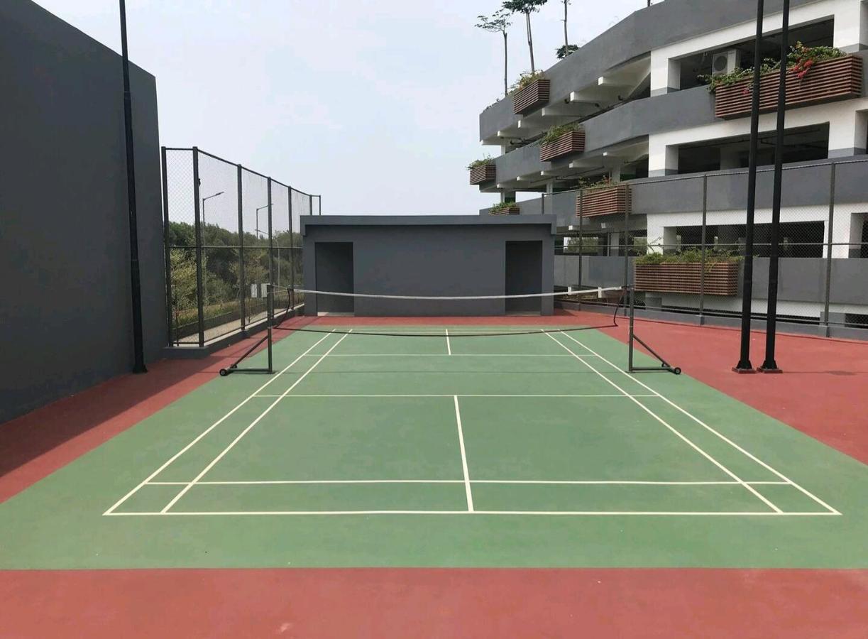 Studio Sea View Apartment At Gold Coast Pik By Mysweethome Jakarta Kültér fotó