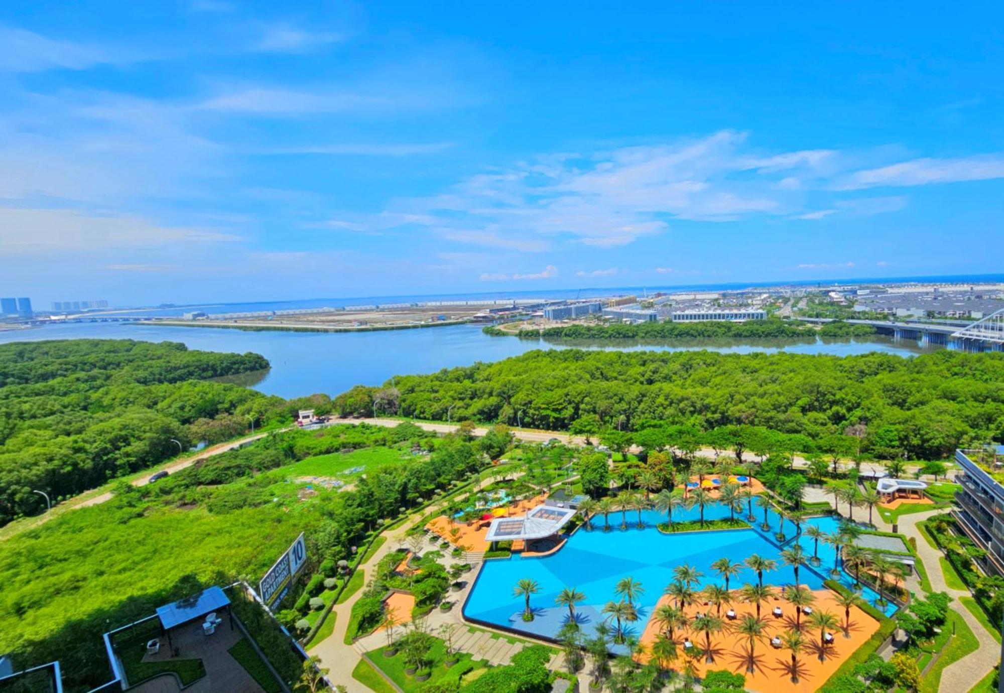 Studio Sea View Apartment At Gold Coast Pik By Mysweethome Jakarta Kültér fotó