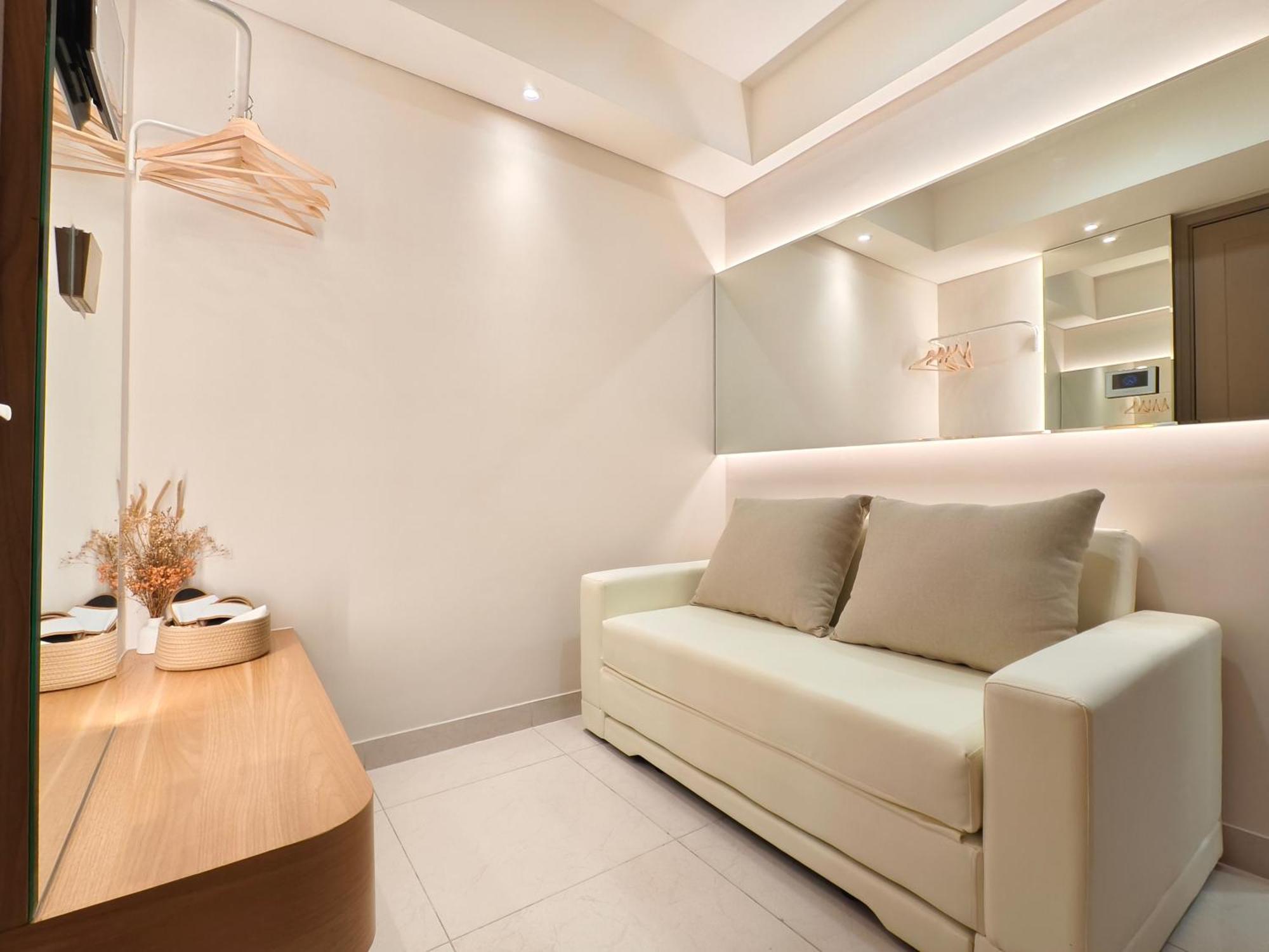 Studio Sea View Apartment At Gold Coast Pik By Mysweethome Jakarta Kültér fotó